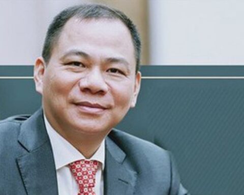 Cổ phiếu VIC tăng trần, tài sản tỷ phú Phạm Nhật Vượng lập kỷ lục hơn 30 tỷ USD