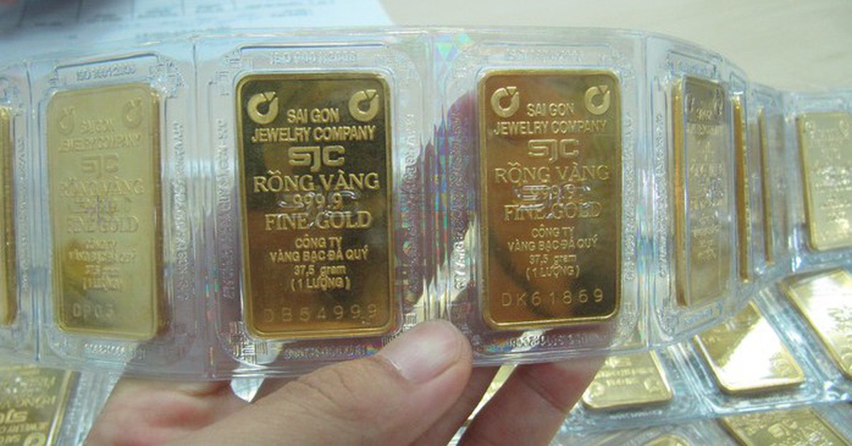 Cuối ngày 16-4, giá vàng miếng giảm nhanh, người mua lỗ hơn 7 triệu đồng sau 2 ngày