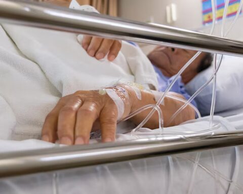 Ngày càng nhiều người tử vong vì tiểu đường, bác sĩ nhắc: Bữa sáng ăn nhiều 4 món này, đường huyết tăng “không phanh”