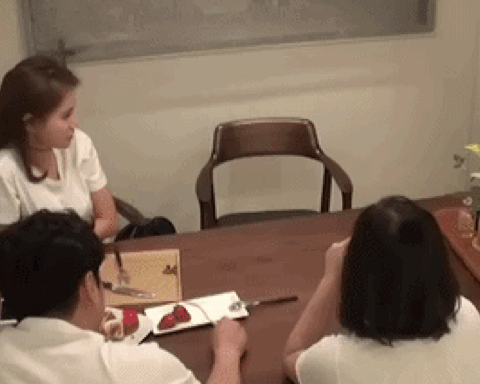 Nam cầu thủ đưa Hàn Quốc vào Top 4 World Cup lấy Hoa hậu xinh đẹp, hôn nhân từng trên bờ sụp đổ chỉ vì một chi tiết?