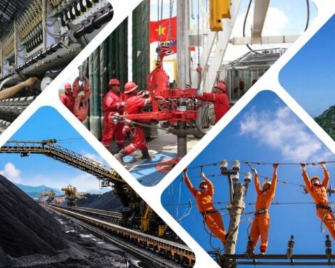 Bộ Tài chính bãi bỏ 13 thủ tục hành chính trong thành lập và sắp xếp lại doanh nghiệp nhà nước
