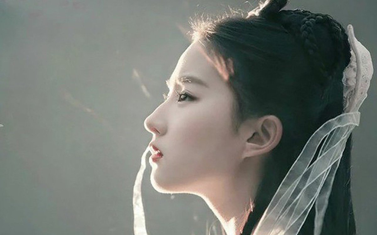 Tiểu Long Nữ rốt cuộc đã trải qua chuyện gì trong 16 năm ở dưới đáy Tuyệt Tình Cốc?