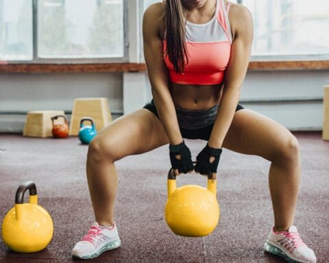 Tại sao Squat mãi mà vòng 3 không tăng, đùi lại to? Đây là câu trả lời!