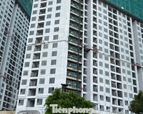 Lãi suất tăng khiến kế hoạch giao nhà chậm lại