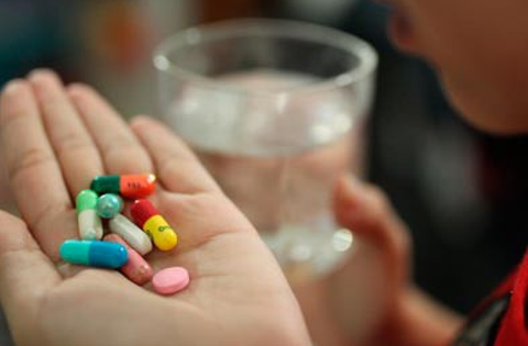 Thuốc kháng sinh có ảnh hưởng đến khả năng sinh sản?