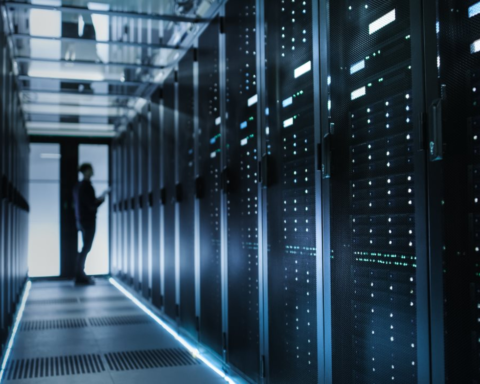 Tiền tỷ cũng không mua được thời gian: 40% siêu dự án trung tâm dữ liệu AI tại Mỹ có nguy cơ chậm tiến độ, tham vọng của Microsoft và OpenAI gặp khó