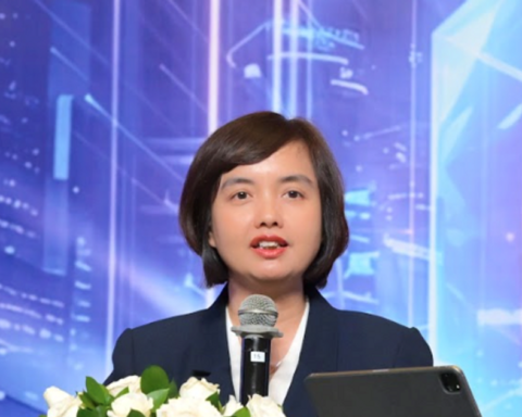 Khách hàng lo Long Châu phá sản vì đơn 11.000 đồng miễn phí giao hàng, lãnh đạo FPT Retail nói gì?