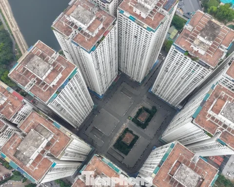 Chính quyền lên tiếng việc lấy phiếu khảo sát ‘trả nhà lấy tiền’ khu chung cư vạn dân