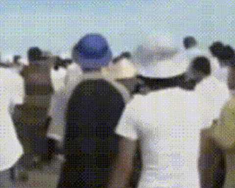 “Ký ức vàng” về cầu Mỹ Thuận sau 26 năm khiến cộng đồng mạng xúc động