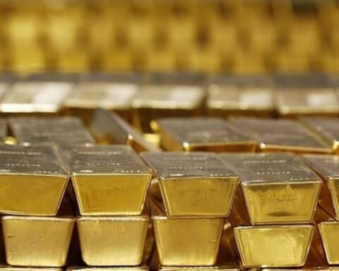 Quỹ vàng lớn nhất thế giới “gom” hàng chục tấn vàng trong 4 ngày liên tiếp