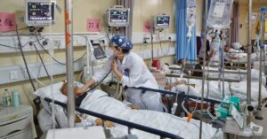 Hai người đàn ông cùng mắc ung thư gan dù không rượu hay thuốc lá: Hoá ra trong nhà đều có chung 1 thứ… “vô hình”