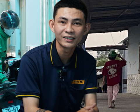 Chuyến xe 36 ngàn đồng giúp bé gái tìm cha của Trần Phi Vũ: “Đôi lúc cũng chạnh lòng vì hoàn cảnh mình khó khăn nên không giúp được nhiều”
