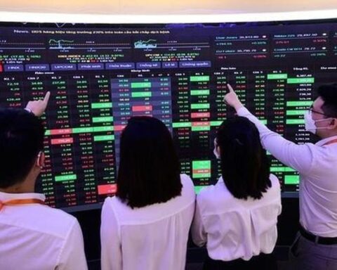 CTCK bất ngờ hạ dự báo VN-Index