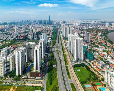 Lãi suất cao khiến thị trường bất động sản bước vào cuộc thanh lọc khốc liệt