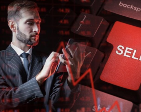 Một cổ phiếu bị khối ngoại “xả” mạnh gần 900 tỷ đồng phiên đầu tuần