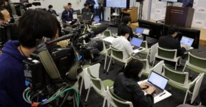 NÓNG: Động đất 7,4 độ rung chuyển Nhật Bản, cảnh báo sóng thần cao 3m