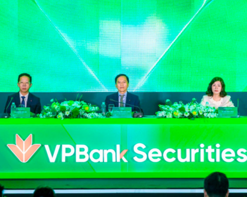 Chủ tịch VPBankS nói gì khi cổ đông phản hồi “giá cổ phiếu thấp hơn giá IPO”