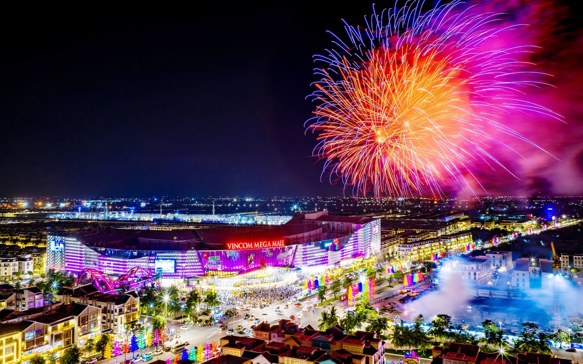 Nóng: Vincom Retail (VRE) muốn chi 2.300 tỷ chia cổ tức tiền mặt