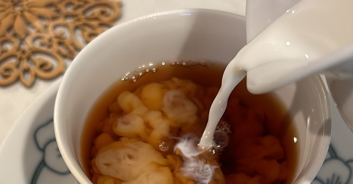 Người đàn ông 24 tuổi đột nhiên mù lòa, bác sĩ chỉ đích danh “thủ phạm” là loại nước hiếm người trẻ nào không mê