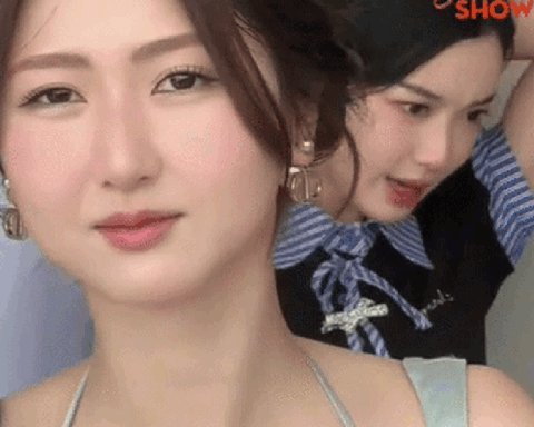 Mỹ nữ cao 1m55 chưa một lần mặc xấu, cứ xuất hiện là phát sáng trong mọi khung hình