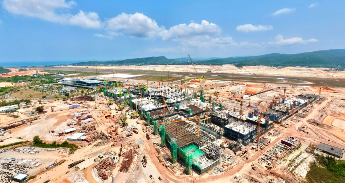 Chưa từng có trong lịch sử hàng không Việt Nam, Sun Group lập kỷ lục tiến độ thi công “thần tốc” một hạng mục trong đại công trình phục vụ APEC 2027