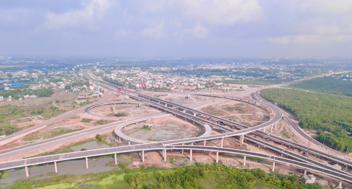 Thu phí qua nút giao Long Thành từ ngày 30/4