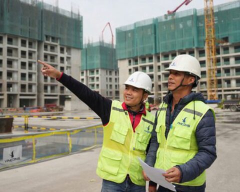 Công ty xây dựng của tỷ phú Phạm Nhật Vượng muốn tuyển dụng 50.000 lao động, lương cao nhất gần 40 triệu đồng