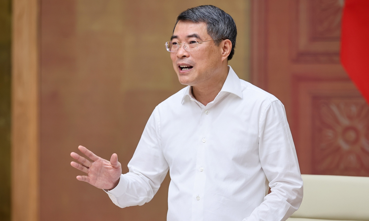 Thủ tướng: Tập trung phát triển nhà ở xã hội, nhà ở thương mại giá phù hợp