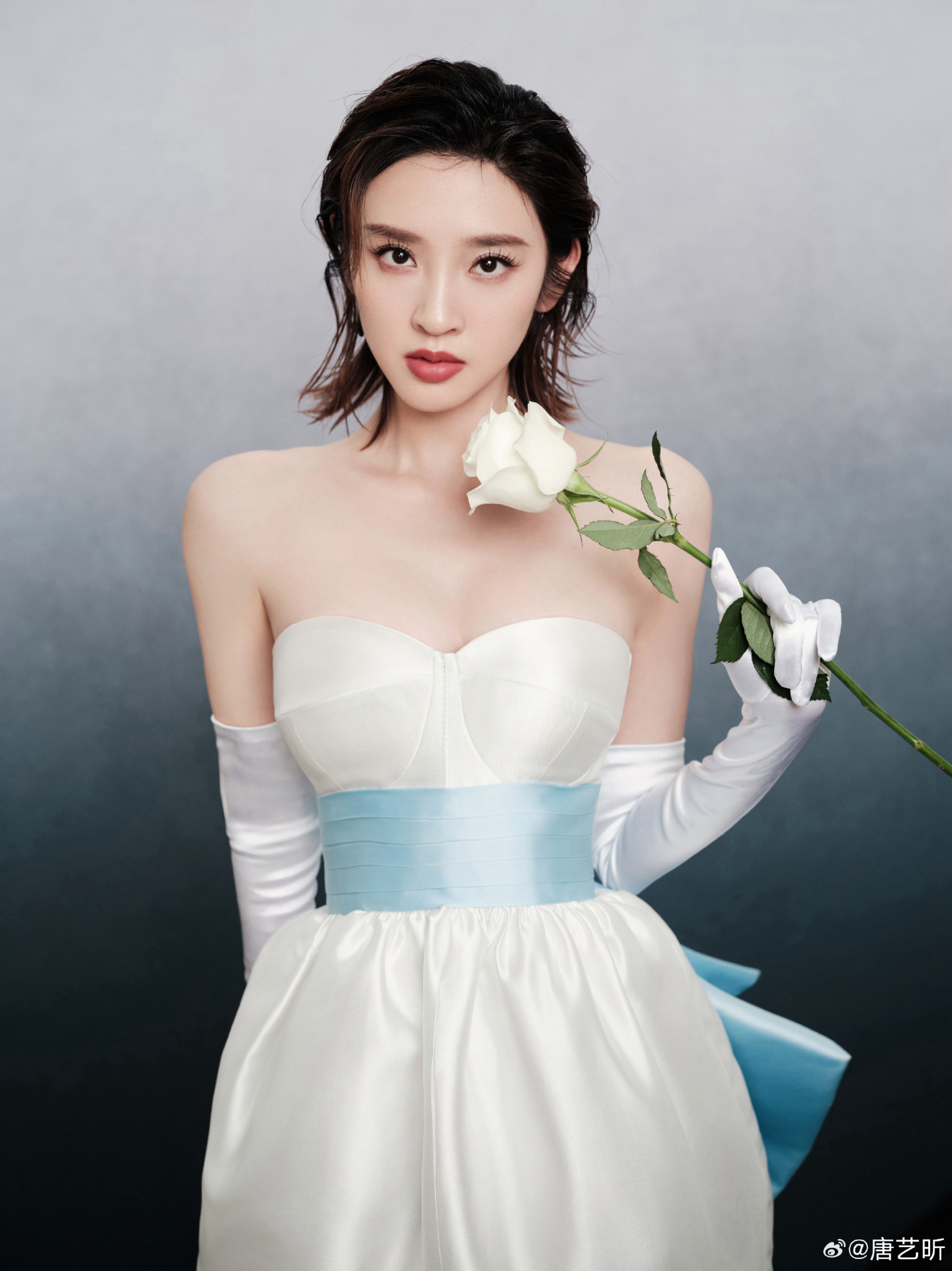 Chị Đẹp khiến Trang Pháp khóc nghẹn: Chồng bị đóng băng 225 tỷ ngay ngày cưới, suýt "đi tong" sự nghiệp vì 1 cái liếc mắt đưa tình- Ảnh 5.