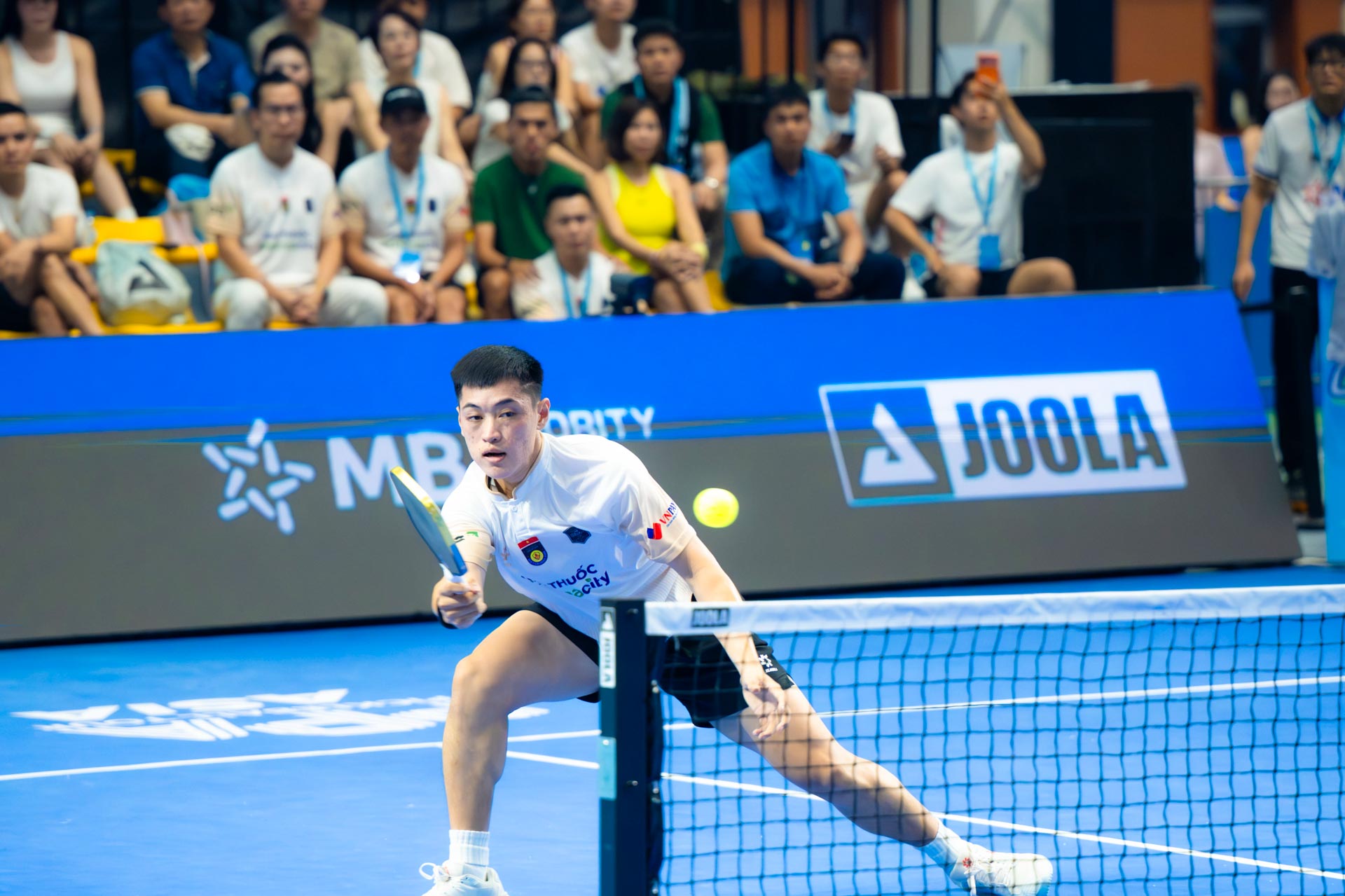 Quá dễ dàng: Lý Hoàng Nam đánh bại Trương Vinh Hiển chỉ với 2 set đấu chớp nhoáng, vô địch đơn nam Pro PPA Hanoi- Ảnh 14. Quá dễ dàng: Lý Hoàng Nam đánh bại Trương Vinh Hiển chỉ với 2 set đấu chớp nhoáng, vô địch đơn nam Pro PPA Hanoi- Ảnh 14.