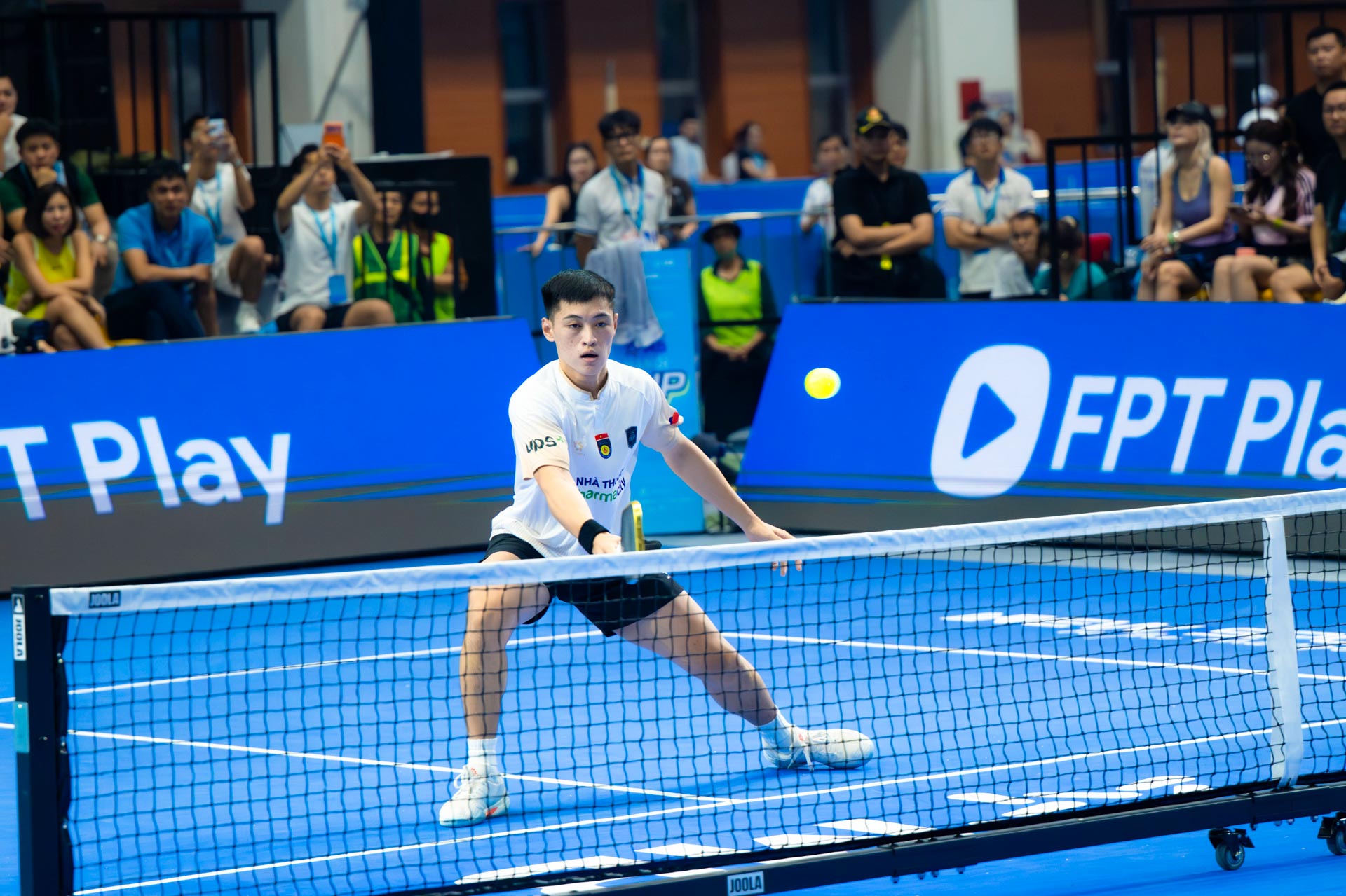 Quá dễ dàng: Lý Hoàng Nam đánh bại Trương Vinh Hiển chỉ với 2 set đấu chớp nhoáng, vô địch đơn nam Pro PPA Hanoi- Ảnh 16. Quá dễ dàng: Lý Hoàng Nam đánh bại Trương Vinh Hiển chỉ với 2 set đấu chớp nhoáng, vô địch đơn nam Pro PPA Hanoi- Ảnh 16.