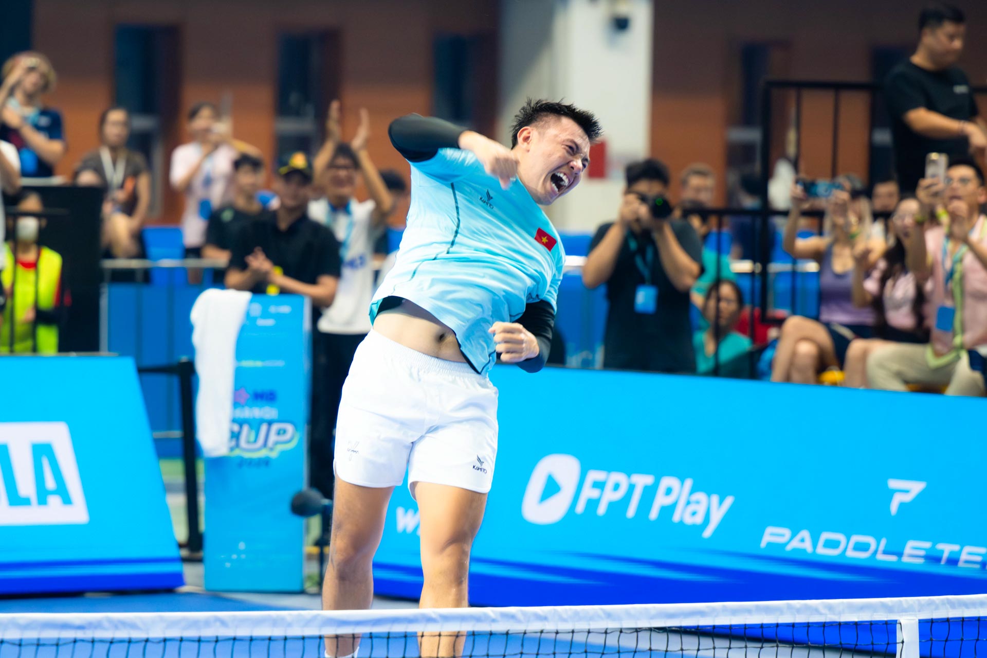 Quá dễ dàng: Lý Hoàng Nam đánh bại Trương Vinh Hiển chỉ với 2 set đấu chớp nhoáng, vô địch đơn nam Pro PPA Hanoi- Ảnh 2. Quá dễ dàng: Lý Hoàng Nam đánh bại Trương Vinh Hiển chỉ với 2 set đấu chớp nhoáng, vô địch đơn nam Pro PPA Hanoi- Ảnh 2.