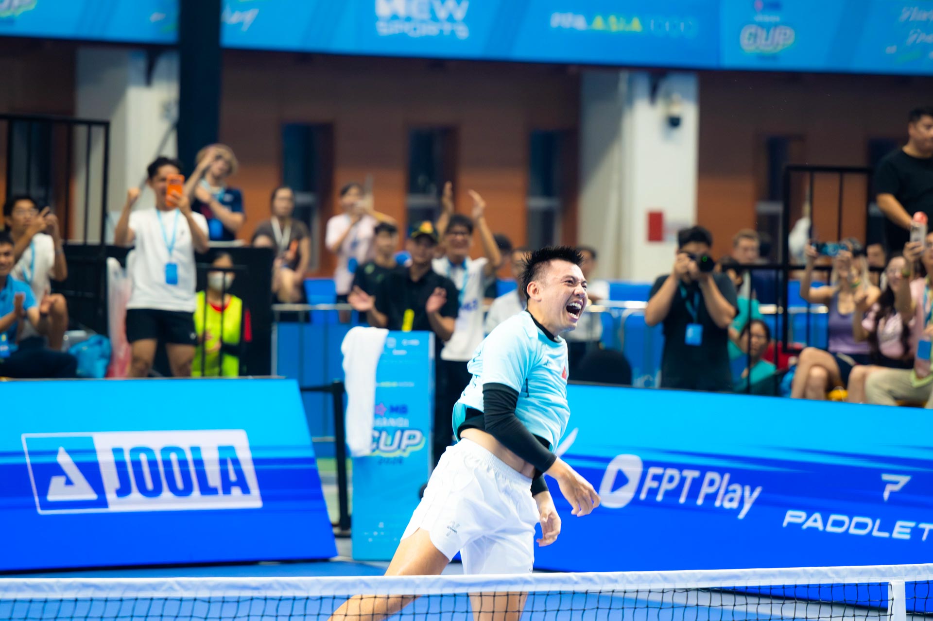 Quá dễ dàng: Lý Hoàng Nam đánh bại Trương Vinh Hiển chỉ với 2 set đấu chớp nhoáng, vô địch đơn nam Pro PPA Hanoi- Ảnh 1. Quá dễ dàng: Lý Hoàng Nam đánh bại Trương Vinh Hiển chỉ với 2 set đấu chớp nhoáng, vô địch đơn nam Pro PPA Hanoi- Ảnh 1.