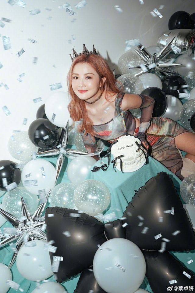 Đang ồn trên MXH: Chồng PT kém 10 tuổi của Chị Đẹp giàu nhất showbiz bị phốt tán tỉnh hot girl bốc lửa chỉ sau 2 ngày cưới- Ảnh 4.