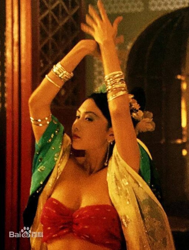 Tuyệt tác 18+ đưa Khâu Thục Trinh trở thành "người tình trong mộng" của cả Hong Kong- Ảnh 3.