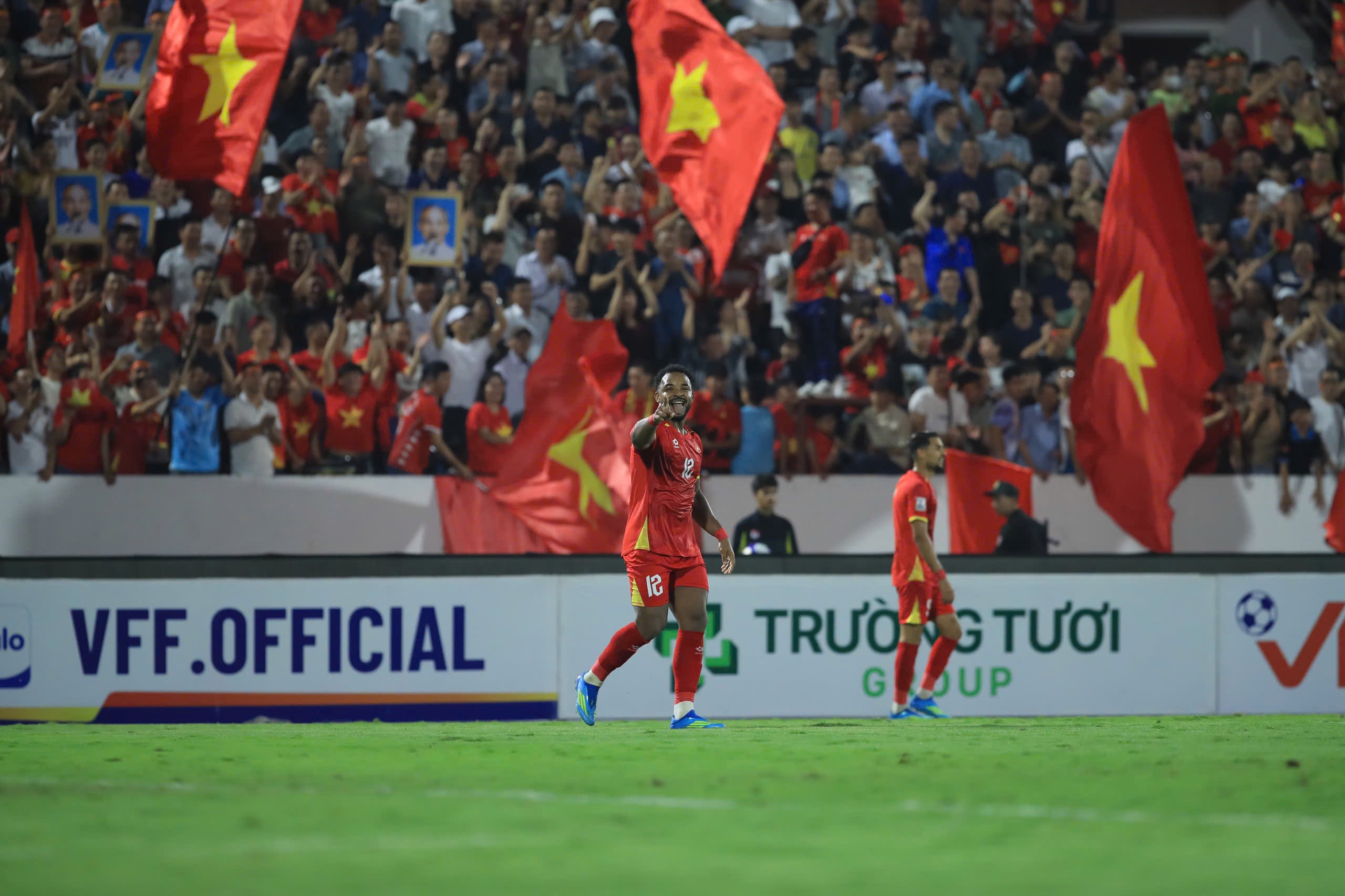 Thắng 3-1, ĐT Việt Nam khiến Malaysia 12 năm nếm mùi thất bại trên sân khách - Ảnh 3. Thắng 3-1, ĐT Việt Nam khiến Malaysia 12 năm nếm mùi thất bại trên sân khách - Ảnh 3.