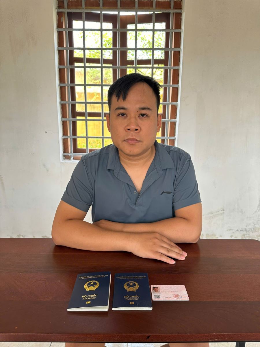 Tài khoản phát sinh giao dịch 2 tỷ đồng mỗi ngày: Công an điều tra người đàn ông sinh năm 1990- Ảnh 1.