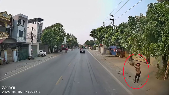 Cô gái kể phút hoảng loạn khi bị xe tải kéo lê cả trăm mét trên quốc lộ- Ảnh 3.