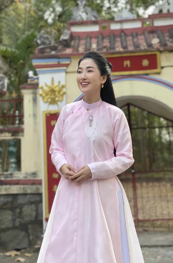 Hoá ra Việt Nam cũng có cổ nhân trời chọn đẹp nức nở: Visual công phá thị giác, ngắm mà tưởng đang mơ- Ảnh 1.