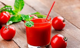 Uống một ly nước ép cà chua mỗi ngày có tác dụng gì với huyết áp?