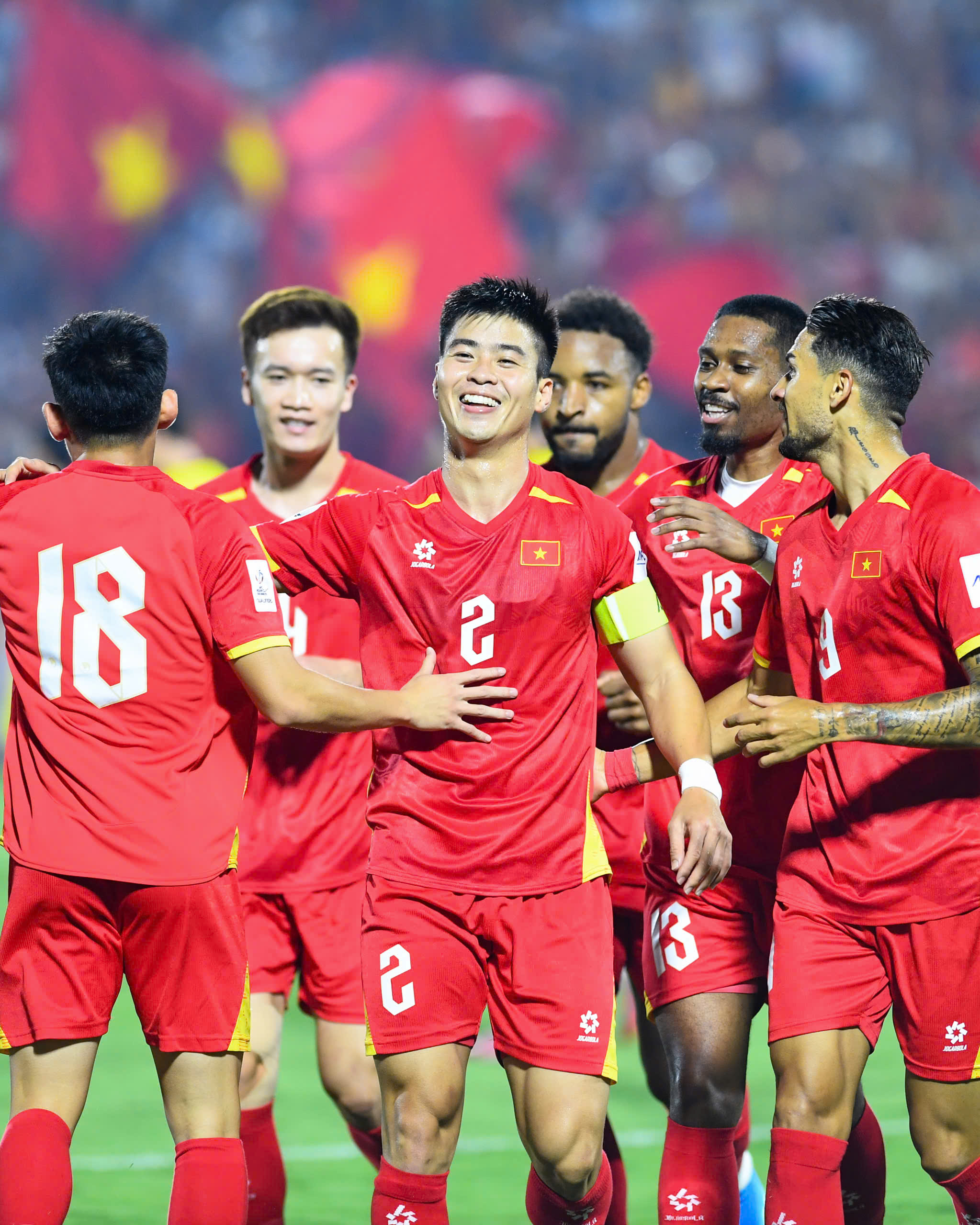 Thắng 3-1, ĐT Việt Nam khiến Malaysia 12 năm nếm mùi thất bại trên sân khách - Ảnh 7. Thắng 3-1, ĐT Việt Nam khiến Malaysia 12 năm nếm mùi thất bại trên sân khách - Ảnh 7.