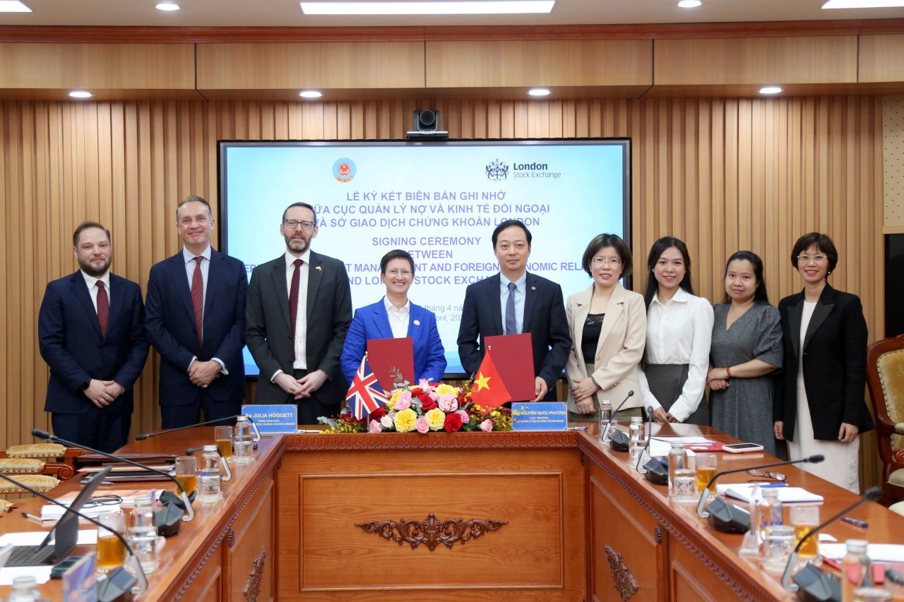 Bộ Tài chính và LSE hợp tác để huy động vốn quốc tế linh hoạt và hiệu quả
