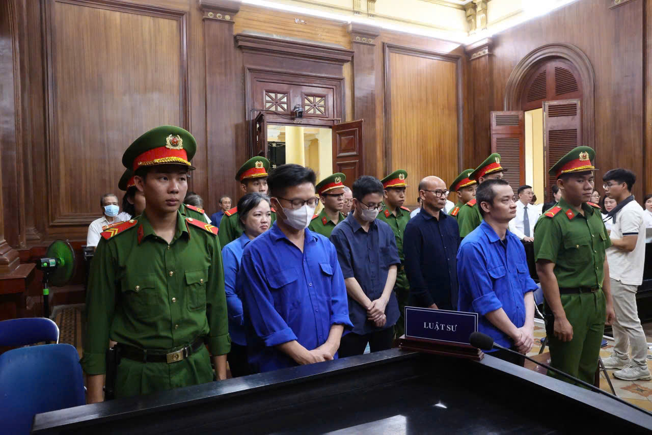 Vụ 'đất vàng' 39-39B Bến Vân Đồn: Bà Nguyễn Thị Như Loan lĩnh án 1,5 năm tù treo- Ảnh 1.