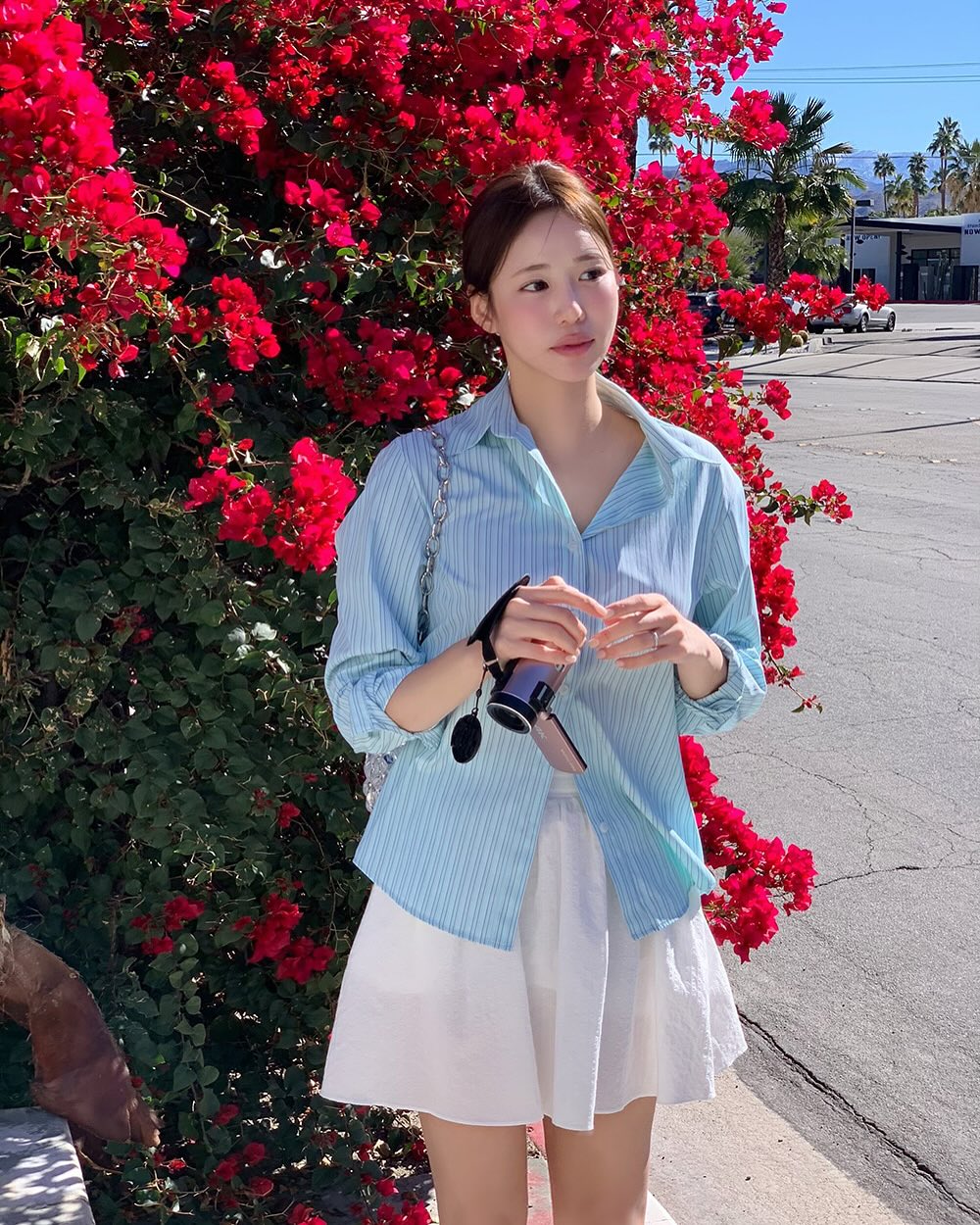 4 cách mặc chân váy đẹp mê ly khi đi du lịch- Ảnh 7.