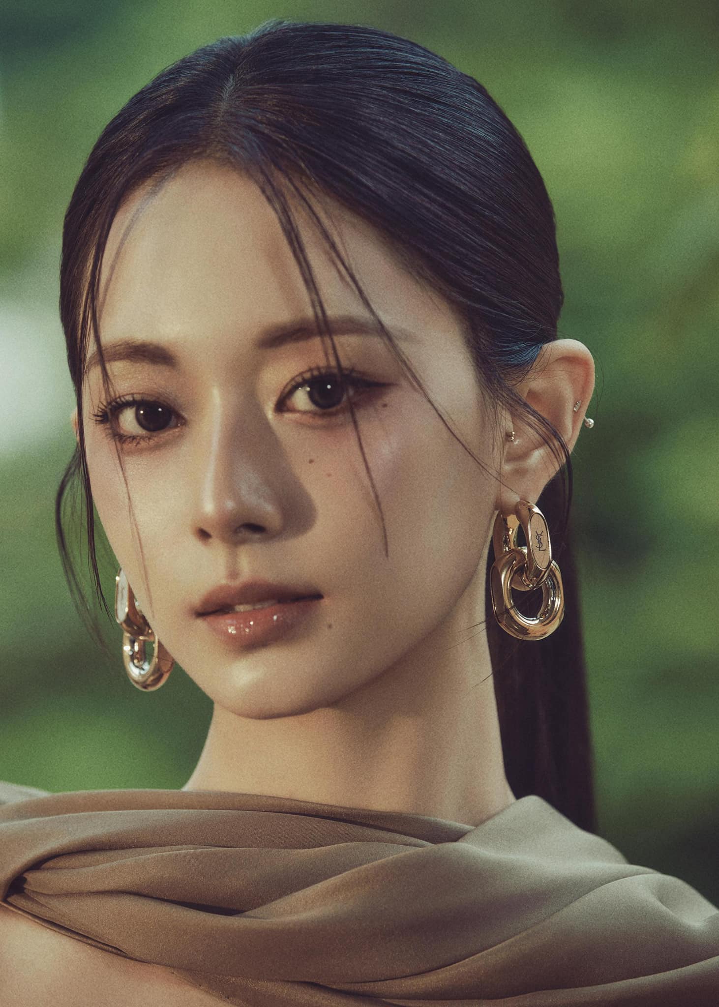 Ngoại hình gây choáng của mỹ nhân 11 lần lọt top đẹp nhất thế giới, nhan sắc "chống flop" là có thật - Ảnh 3.