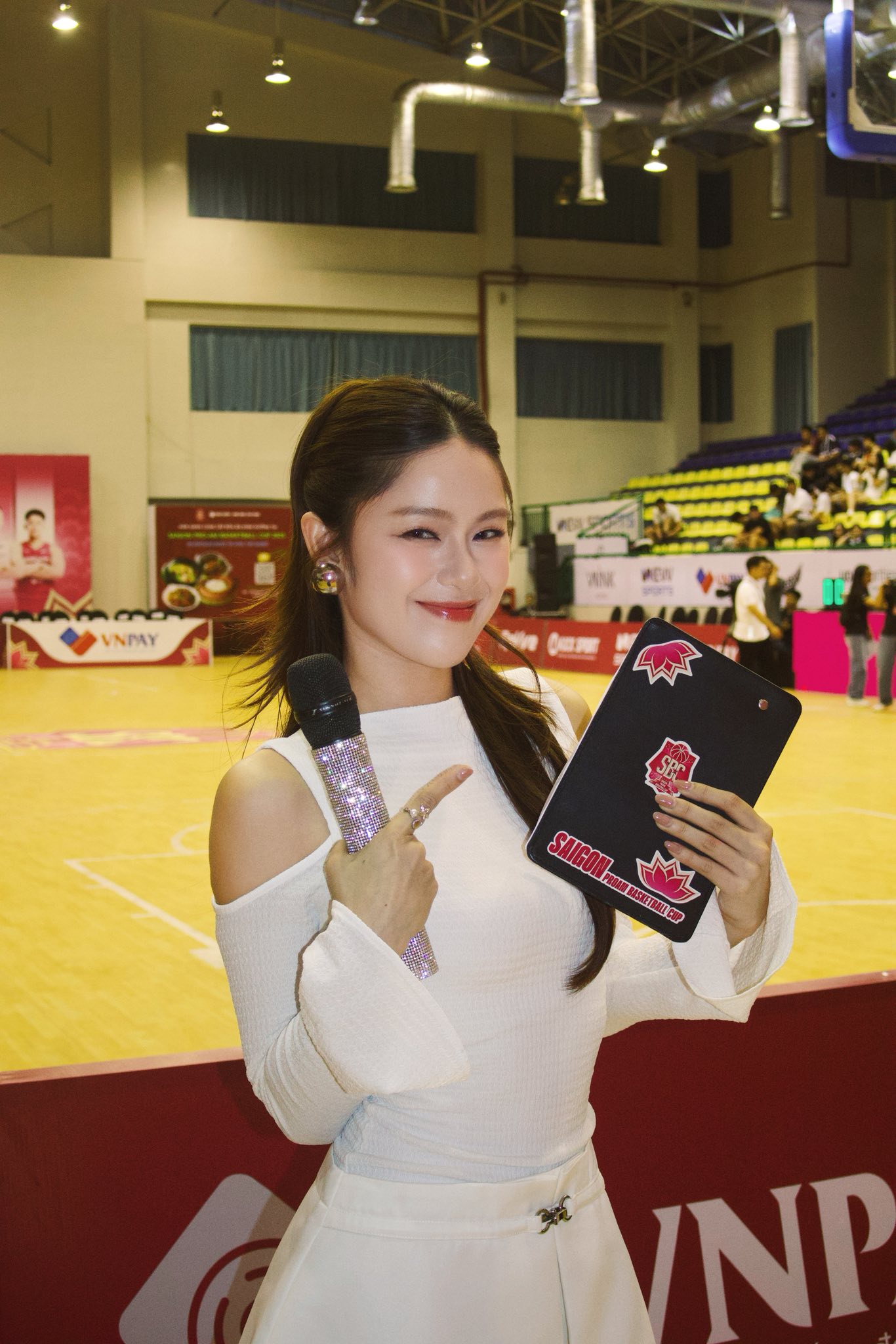 Danh tính MC xinh đẹp ở PPA Asia 1000: Tốt nghiệp RMIT, từng thi hoa hậu- Ảnh 11.