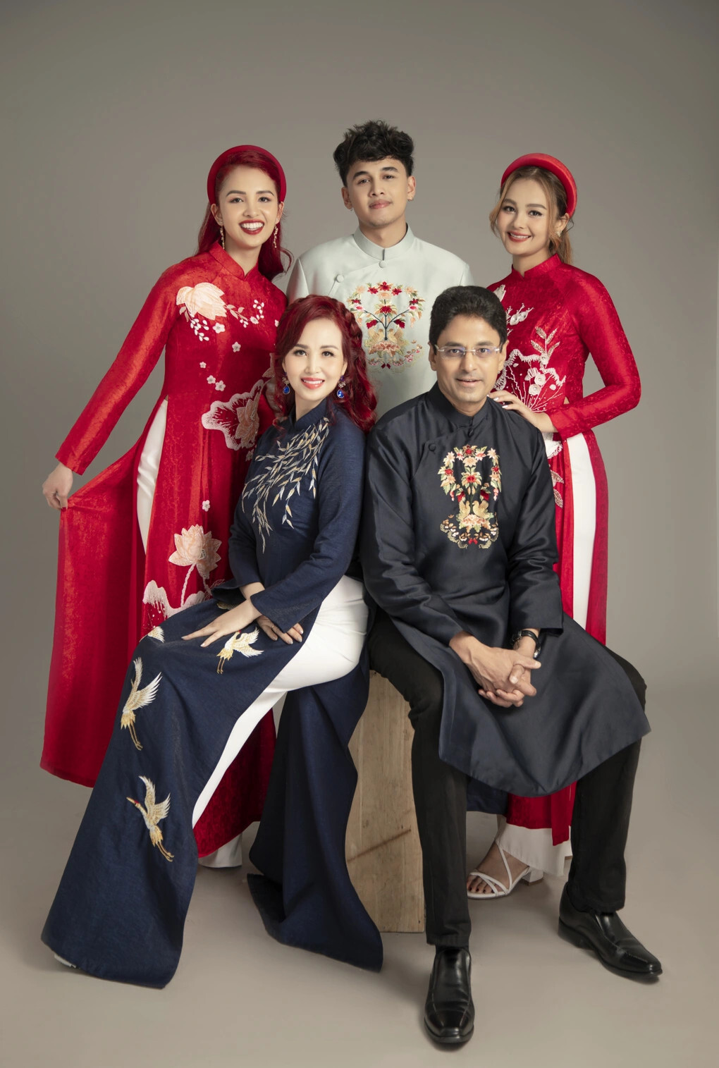 Nàng hậu dòng dõi "trâm anh thế phiệt", giữ kỷ lục thông thạo 5 ngoại ngữ- Ảnh 4.