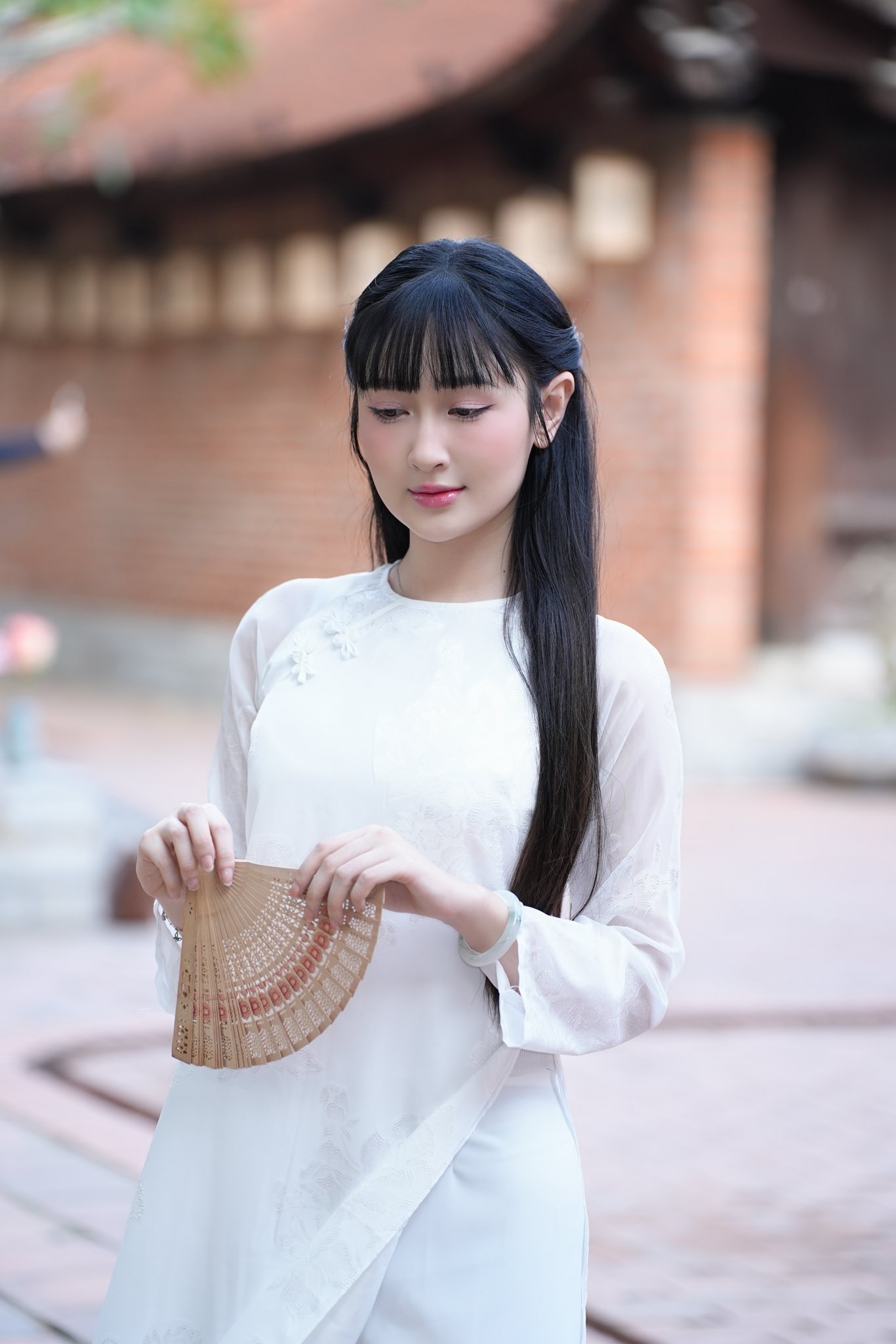 “Em Trang 20 triệu” không đóng phim thì đi bán bún, đang gây sốt là ai? - Ảnh 5.