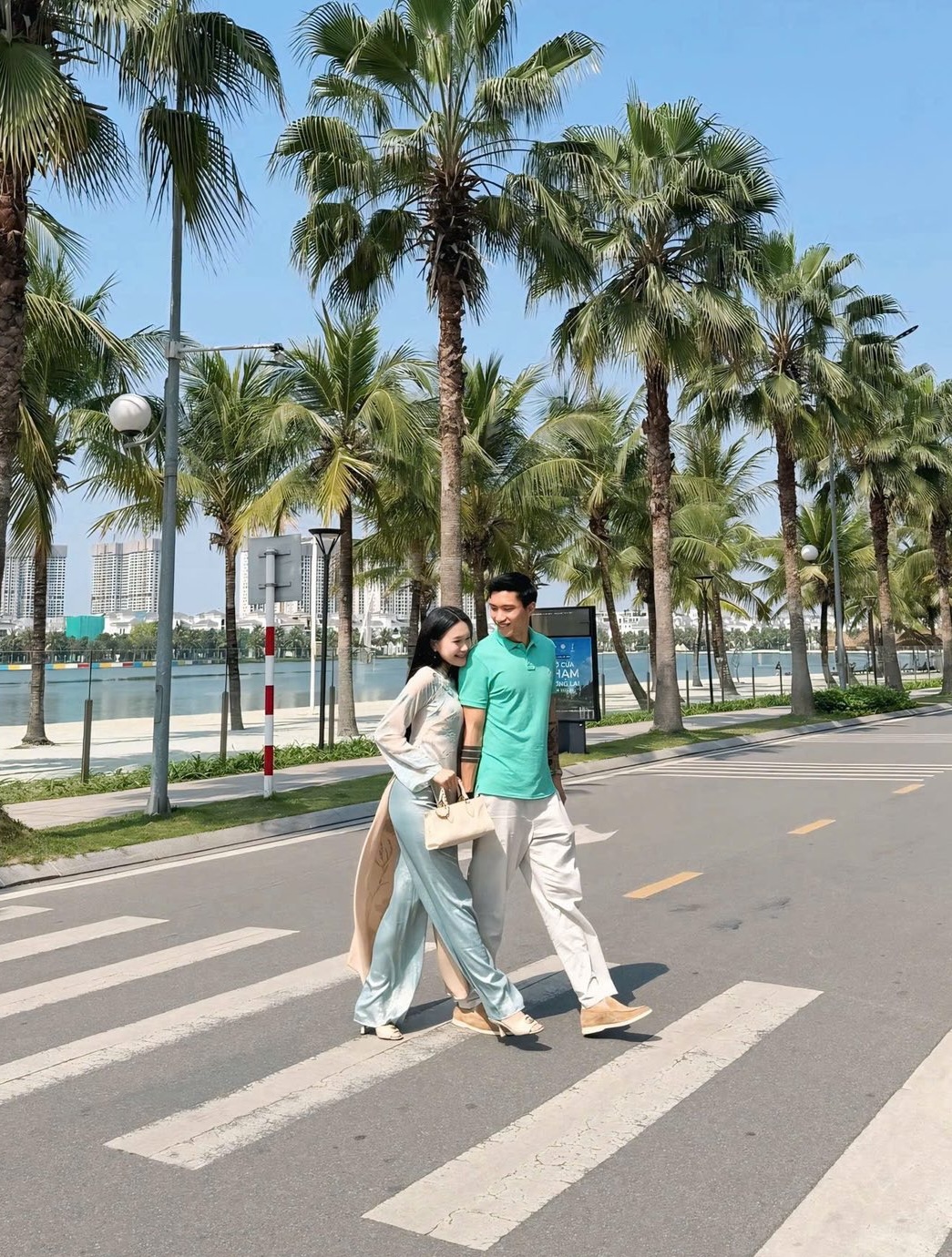 Đoàn Văn Hậu: "Chúa cho tôi 2 chân để chơi bóng, không phải để chạy theo người phụ nữ không quan tâm đến tôi"- Ảnh 6.