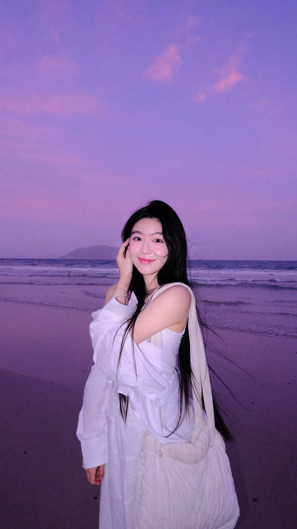 Thiếu gia Tài Sầm công khai làm 1 hành động ngay ngày sinh nhật Lọ Lem- Ảnh 13.